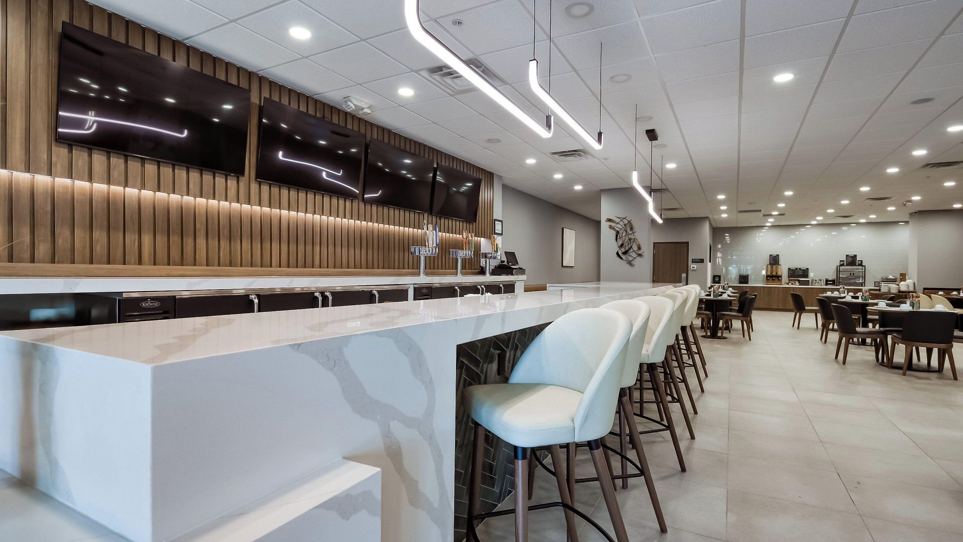 Hotel Airport By Ihg Nashville