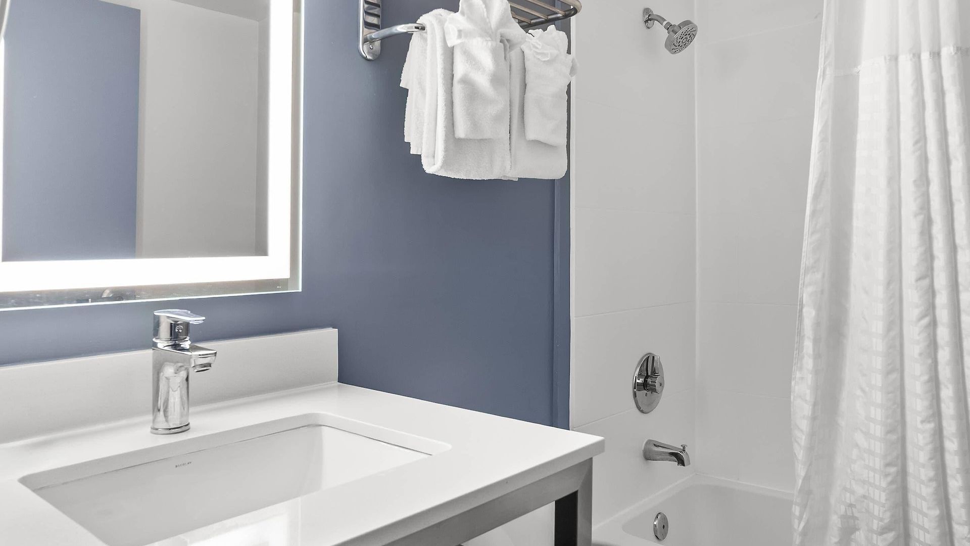 Quality & - Bellevue Hotel