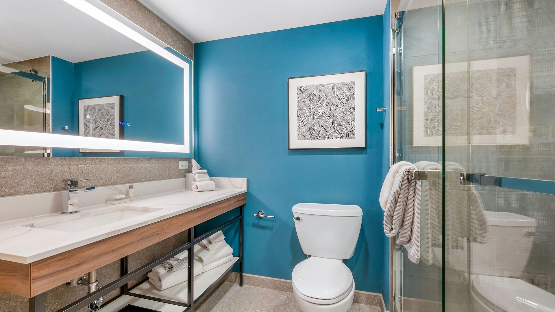 Cambria Midtown 4*