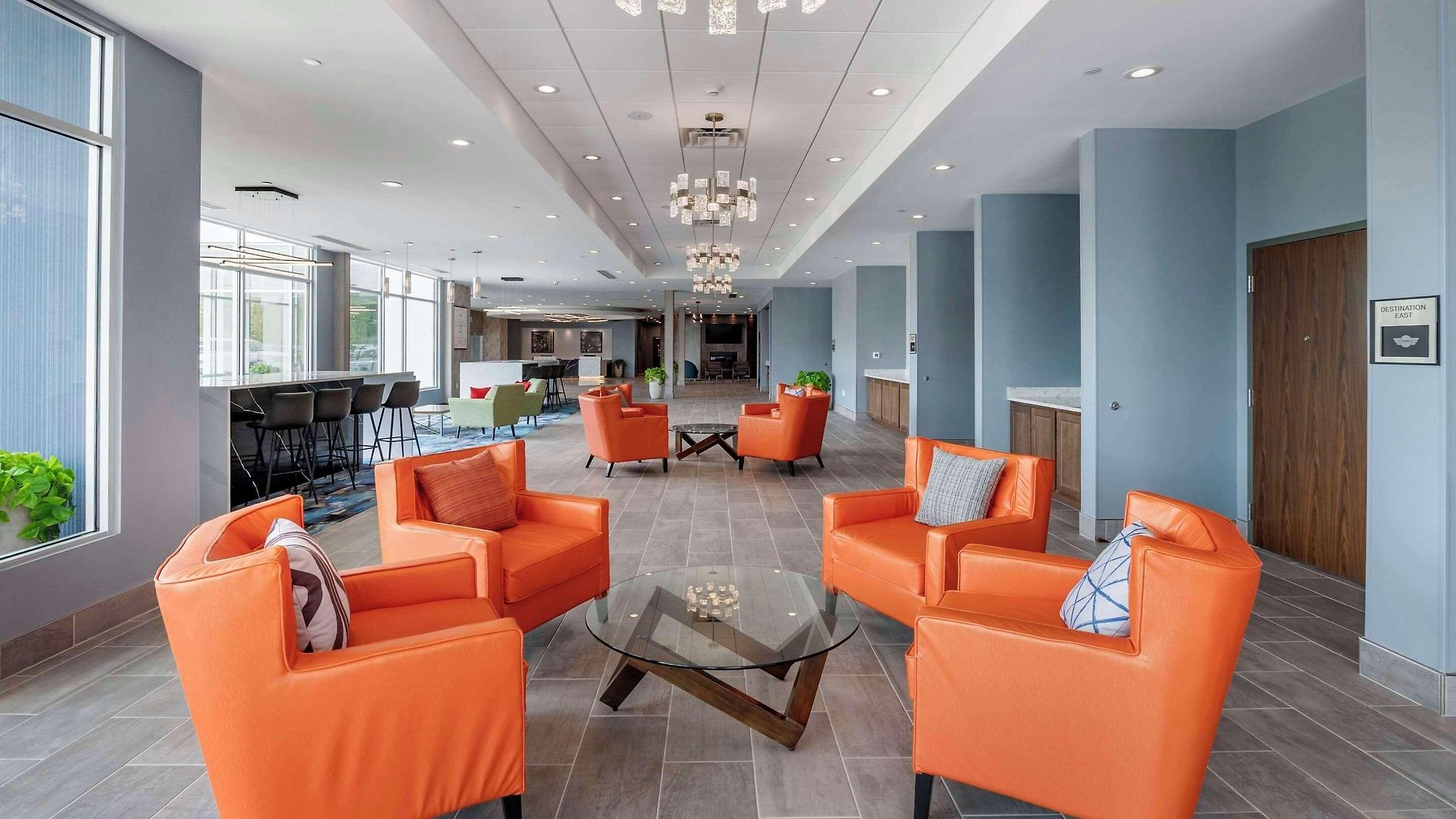 Hotel Cambria Airport