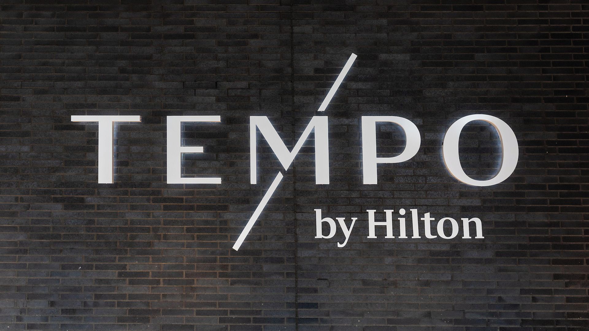 Tempo By Hilton Downtown