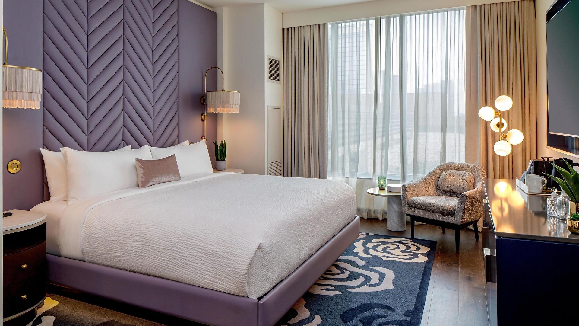 Hotel Tempo By Hilton Downtown 3*