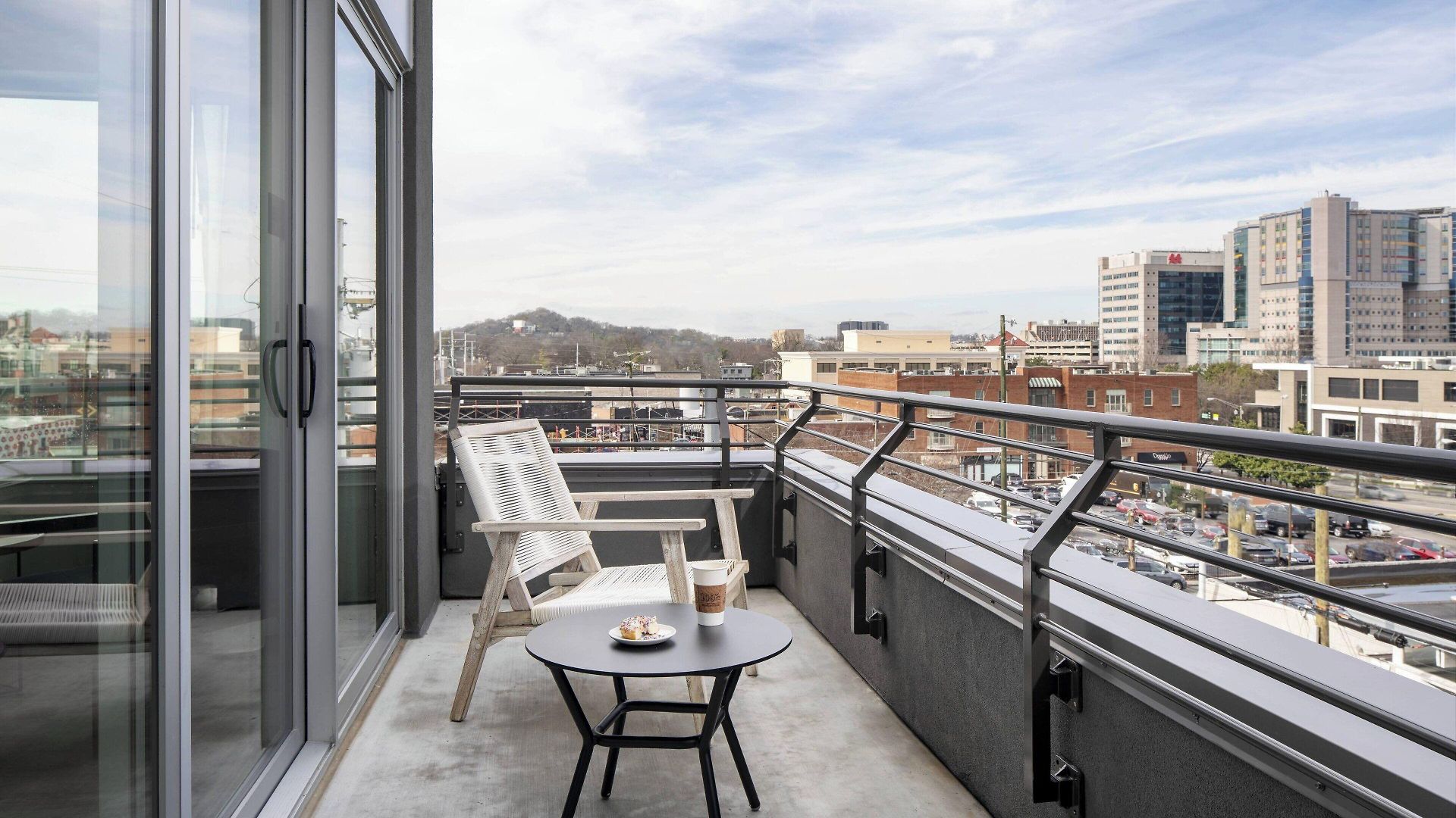 Hotel Moxy Vanderbilt Area