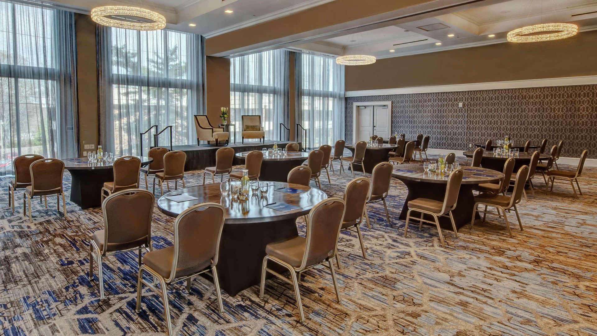 Hotel Hilton Hills