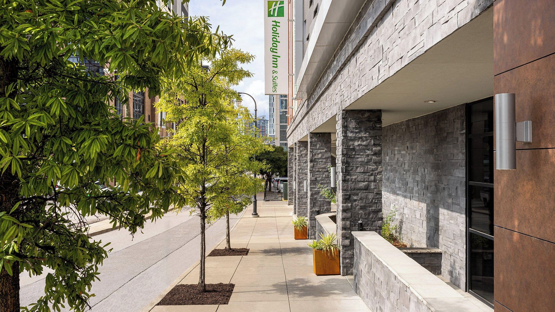 Hotel & Downtown - Broadway By Ihg Nashville