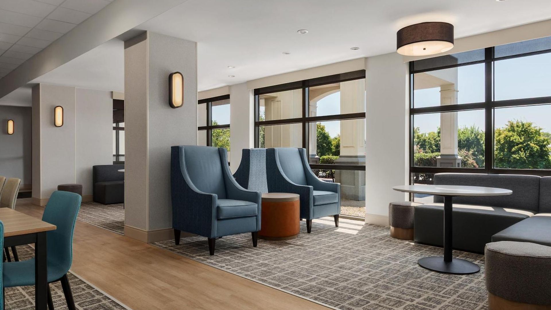 Hyatt Select Opryland Hotel 3*