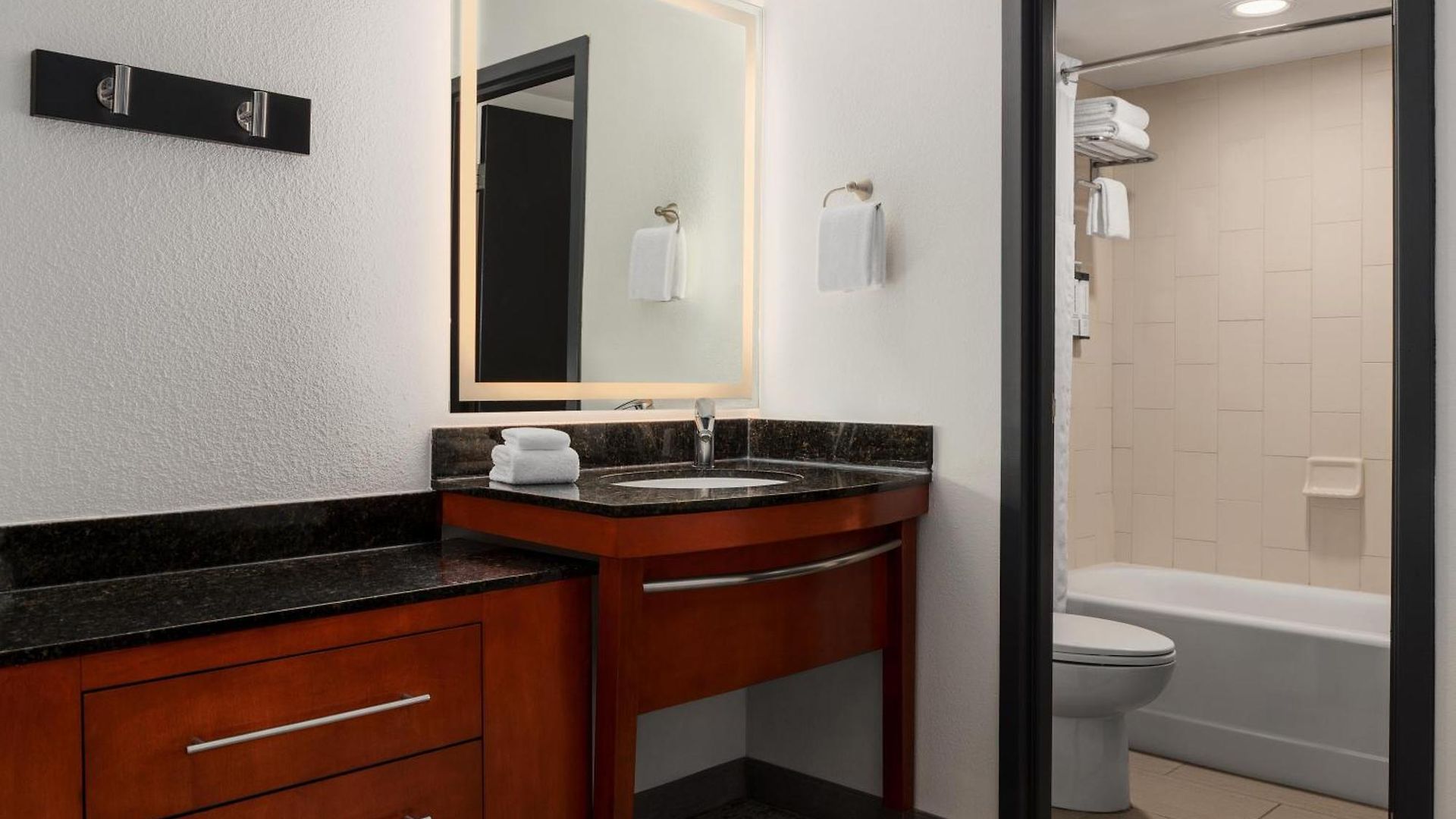 Hyatt Select Opryland Hotel 3*