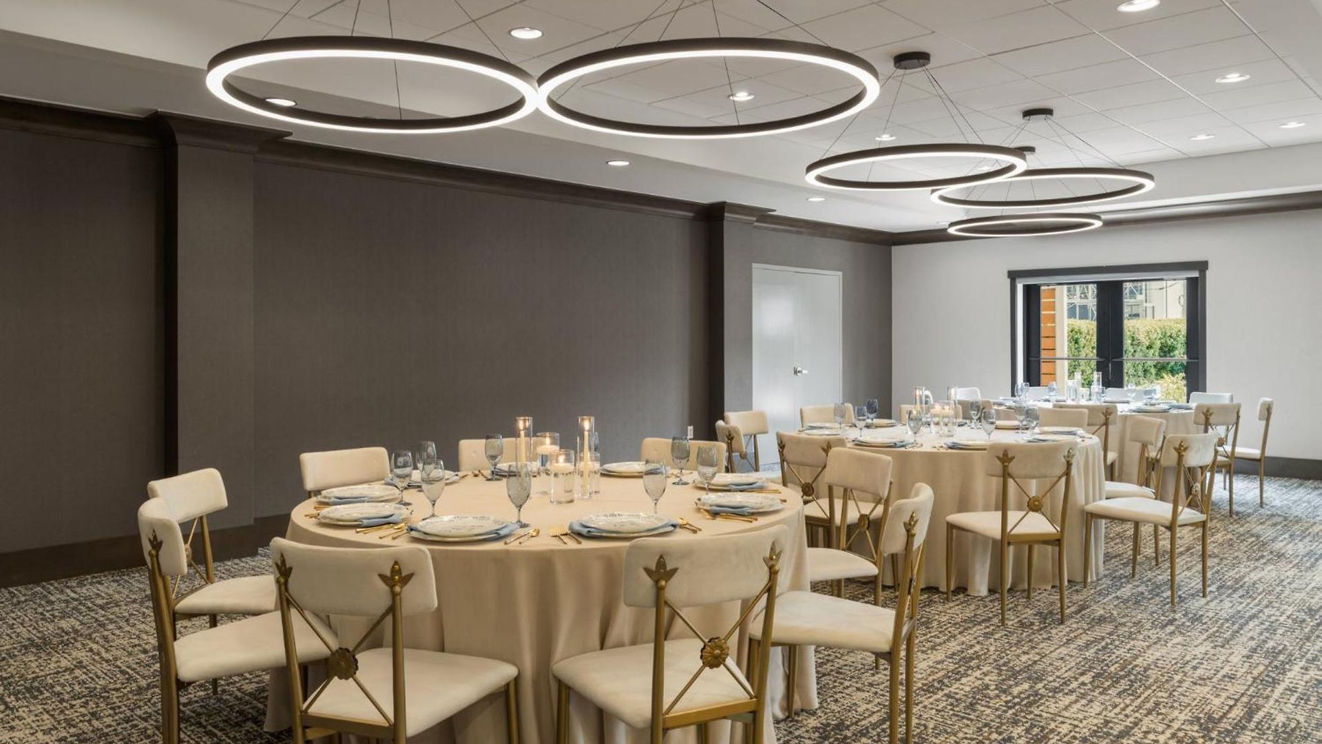 - Vanderbilt - Dwtn By Ihg Hotel