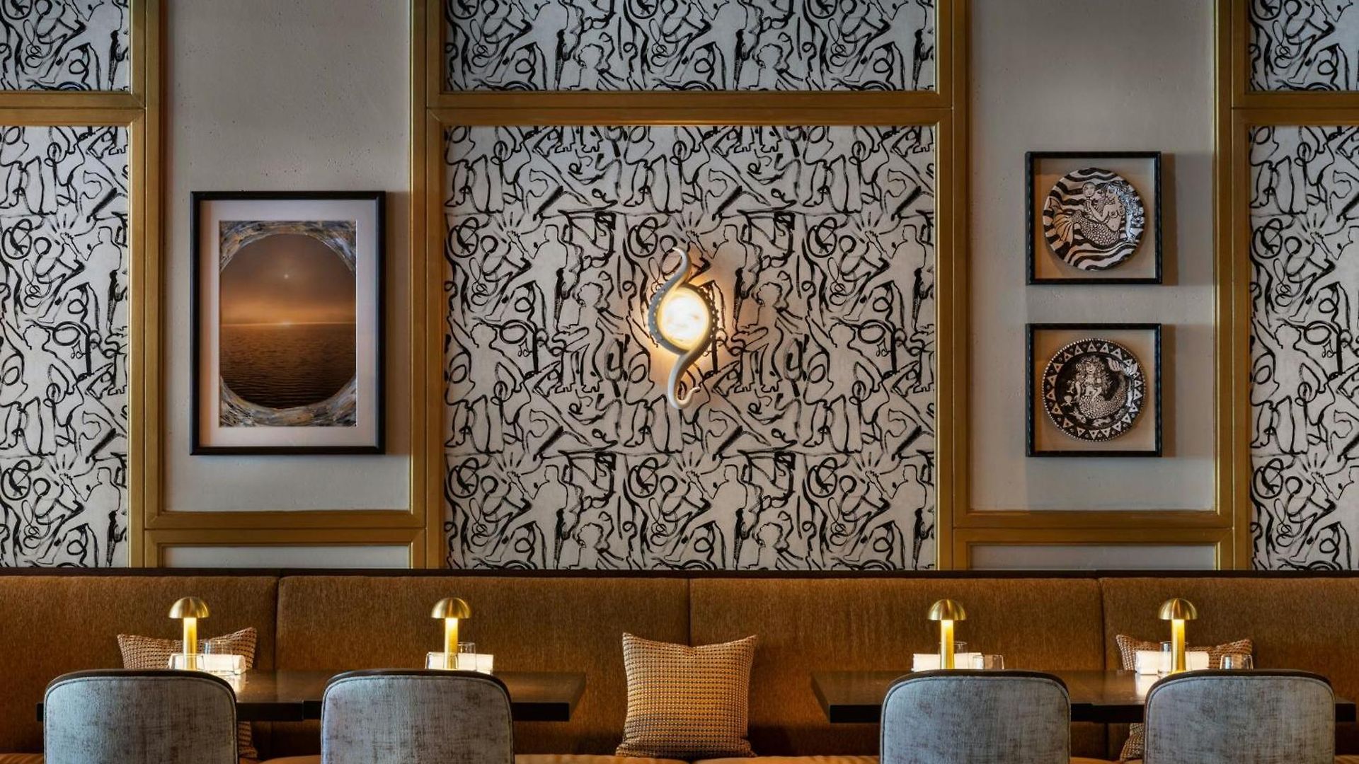 W Hotel 5*