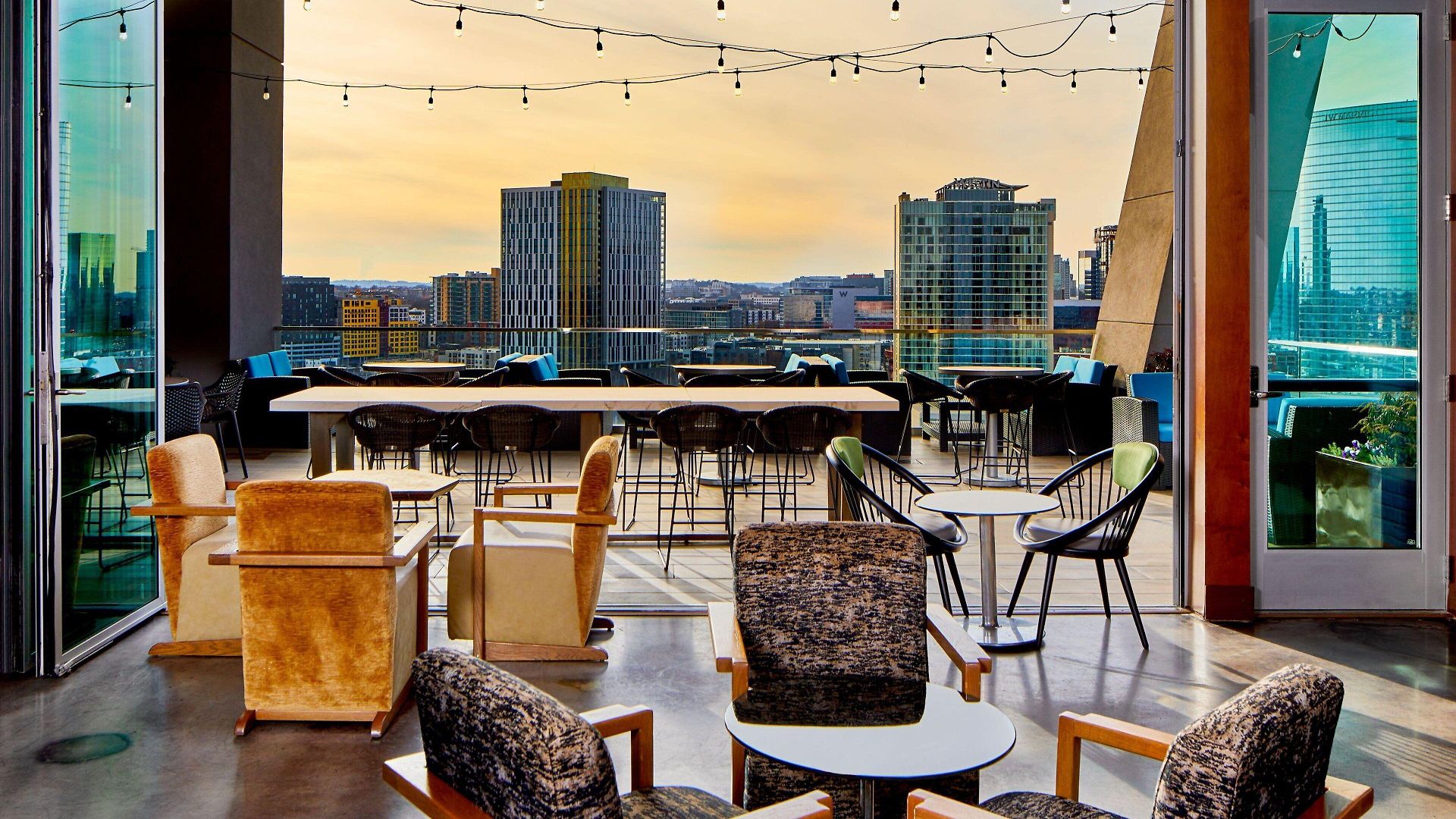 Springhill By Marriott Downtown/convention Center 3*
