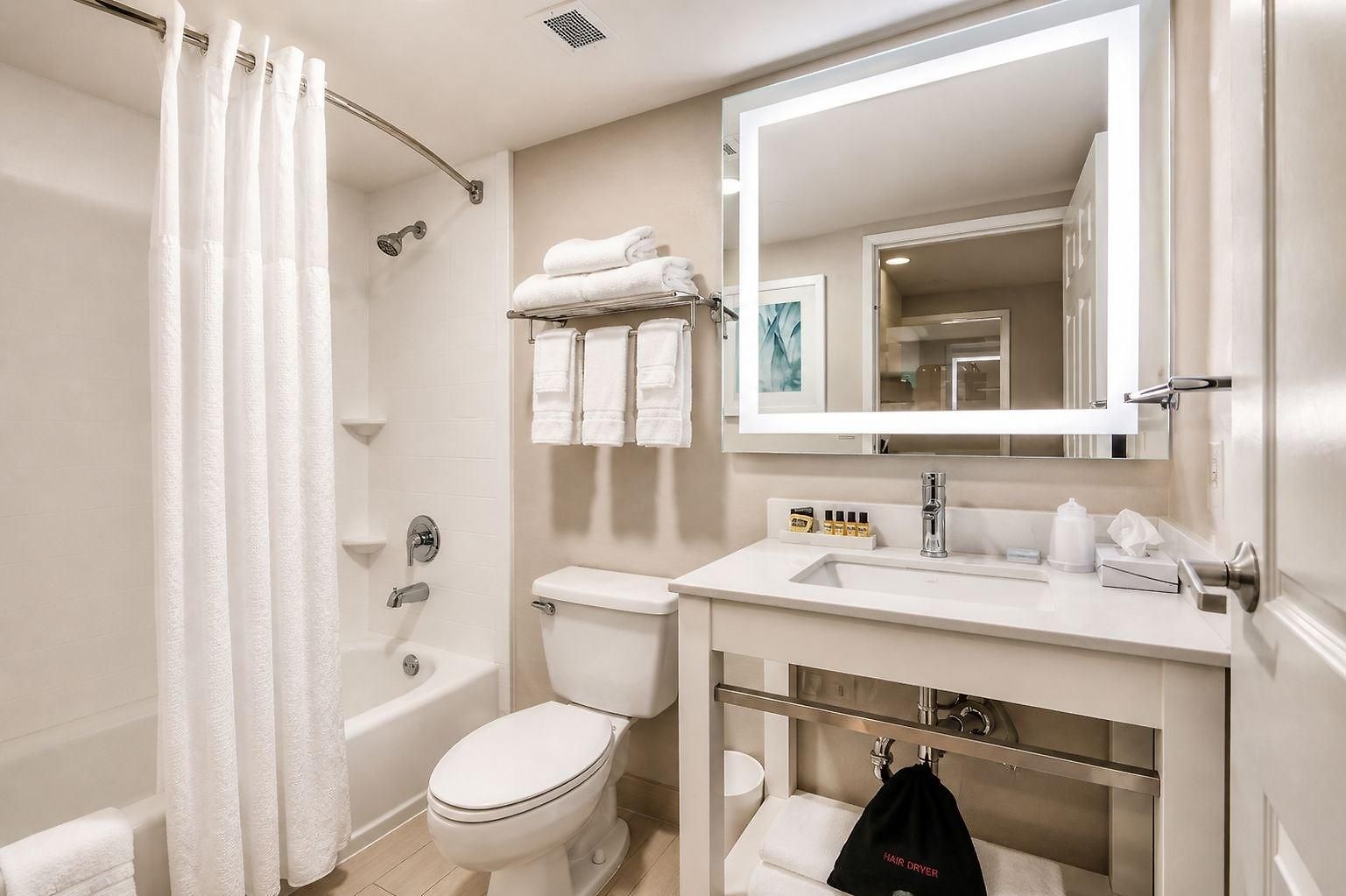 Hayes Street Hotel Nashville Downtown, Trademark By Wyndham 3* Nashville