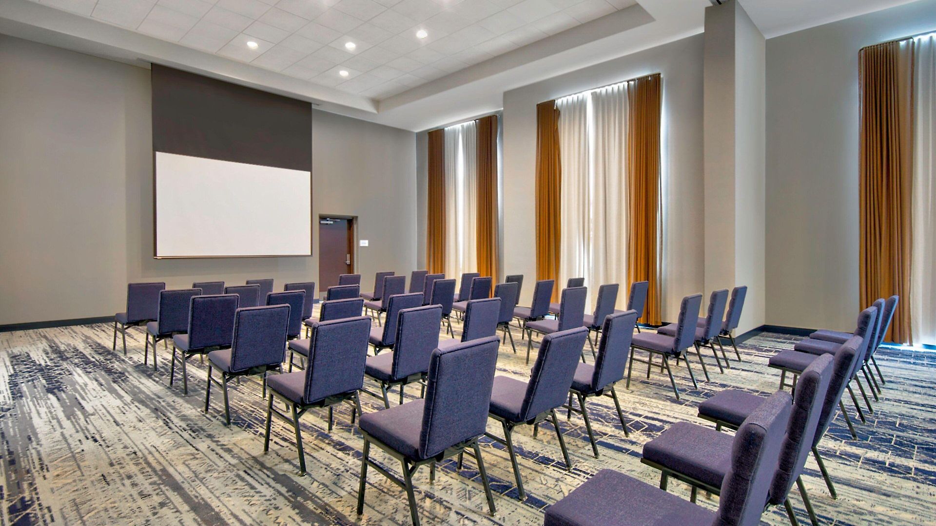 Courtyard By Marriott Hills Nashville