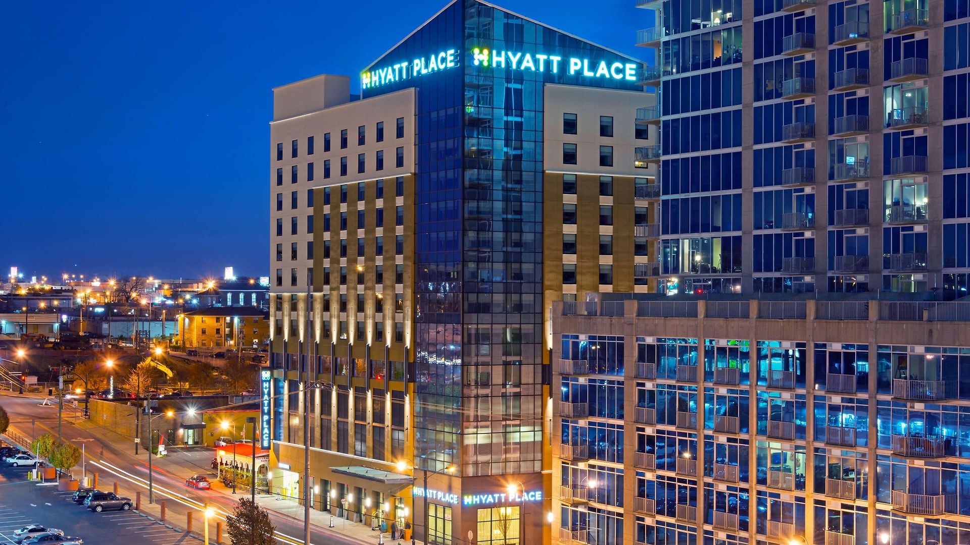 Hyatt Place Downtown 3*