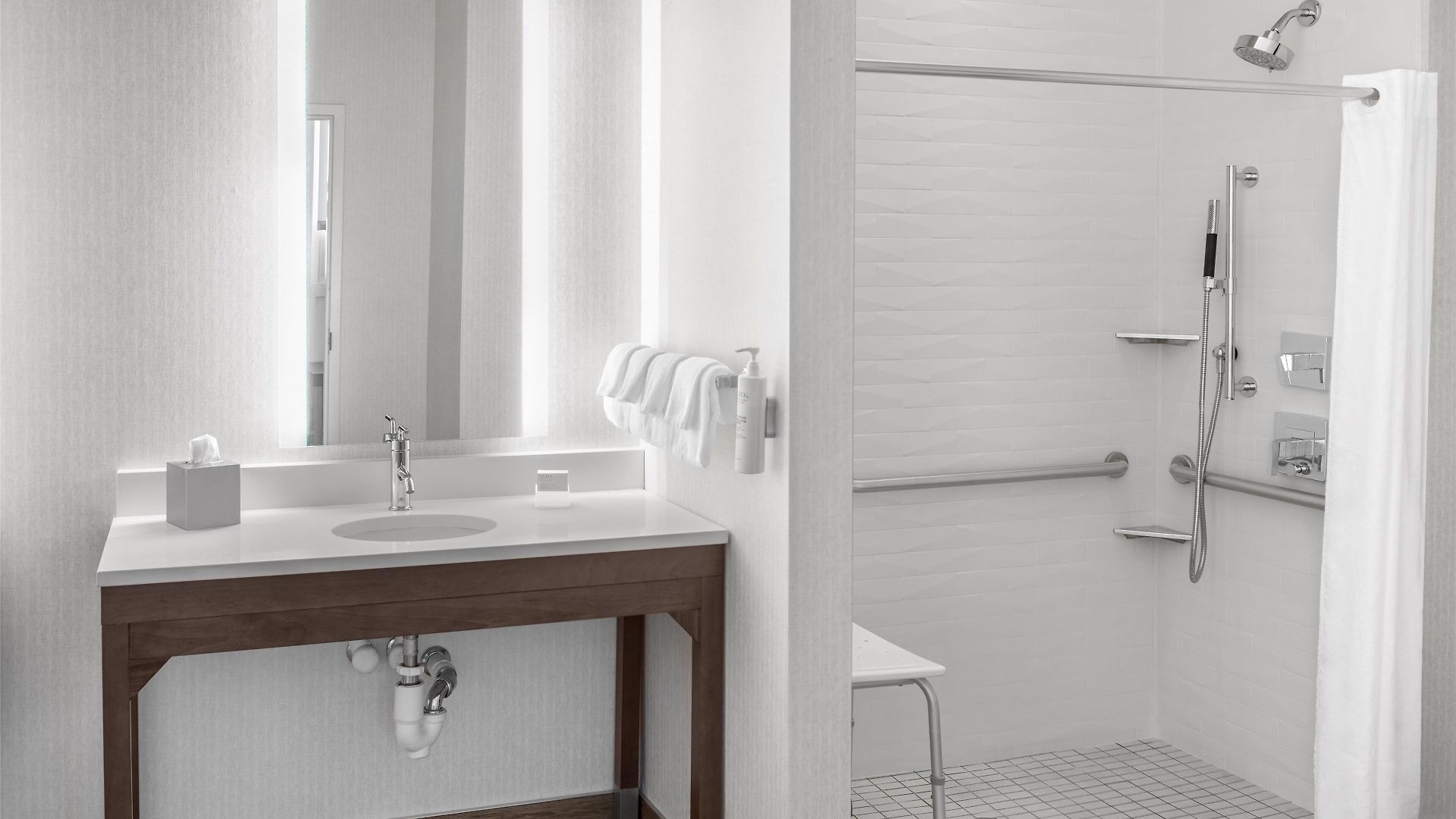 Hotel Homewood By Hilton Downtown 3*