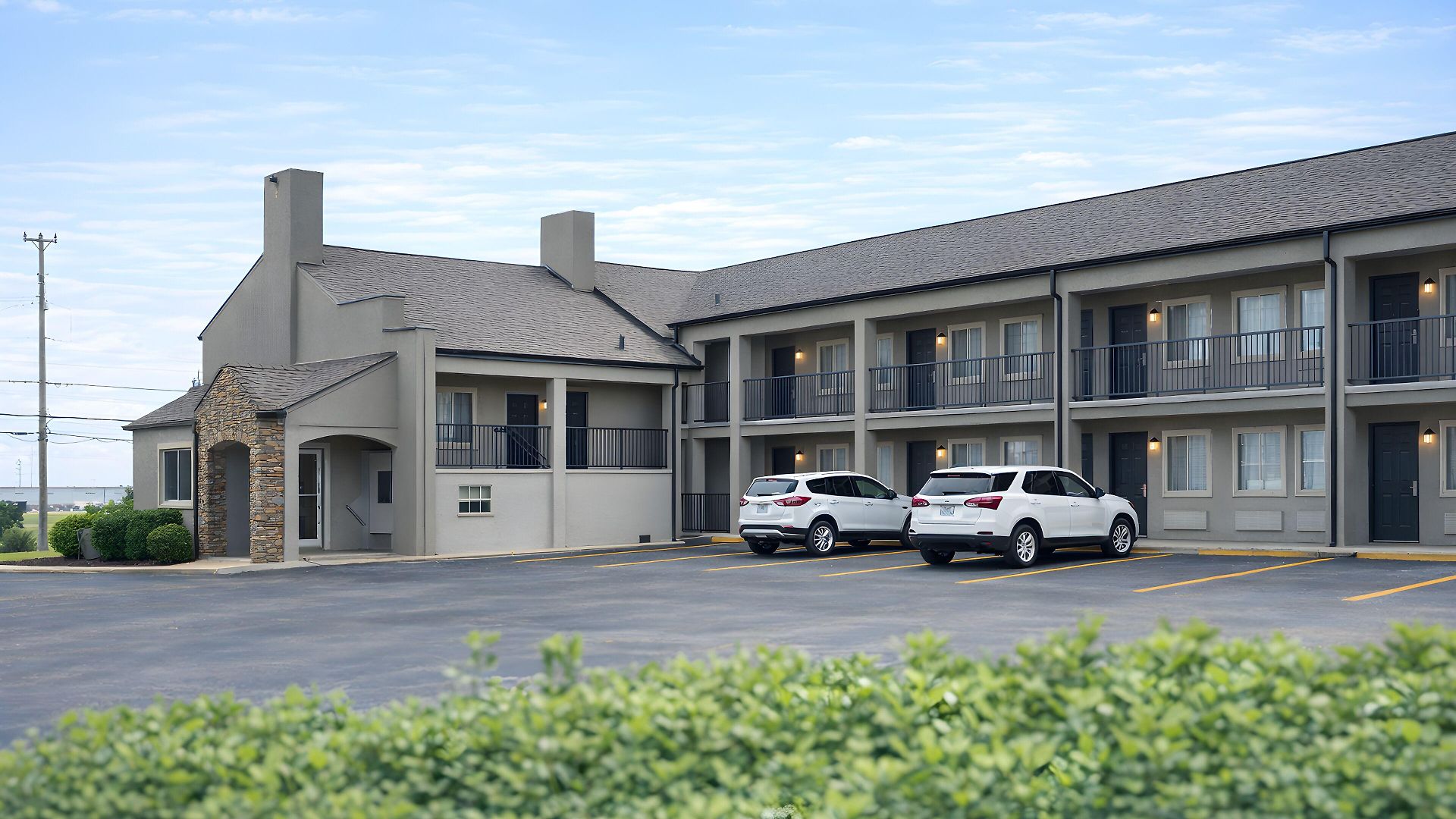Quarters & Hotel 3*