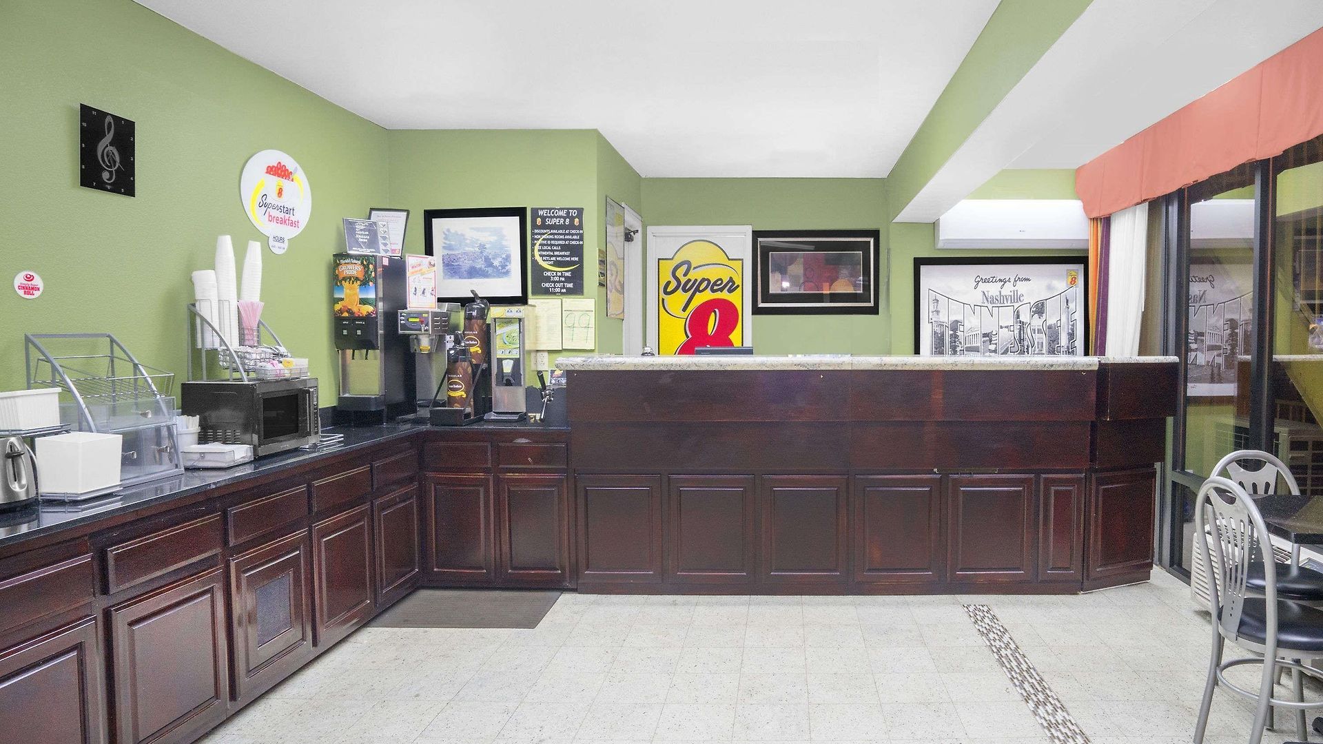 Super 8 By Wyndham West Nashville