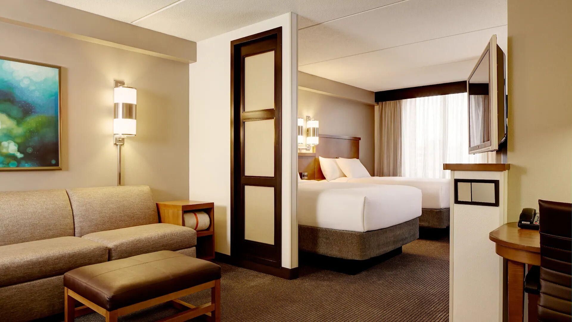 Bna Hotel Nashville