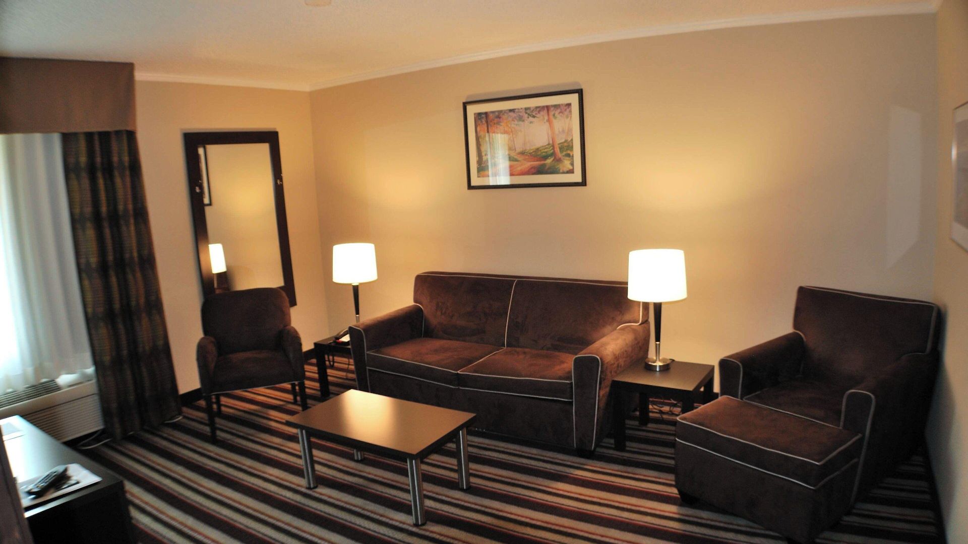 Hotel Express W-i40 By Ihg Nashville