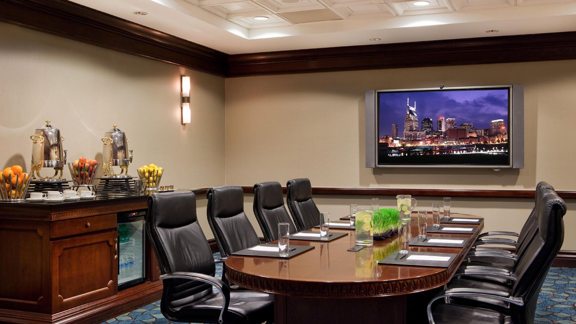 Hotel Hilton Downtown 4*