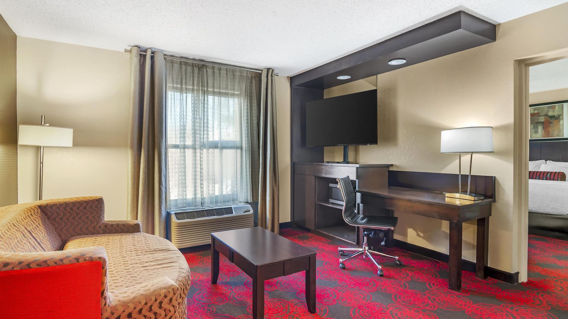 Western Near Opryland 3*