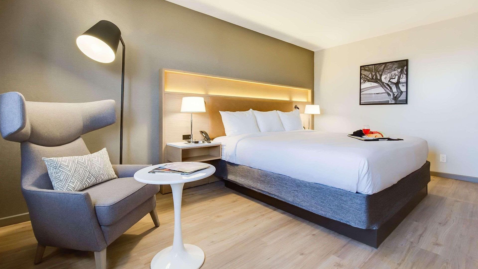 Radisson Airport Hotel