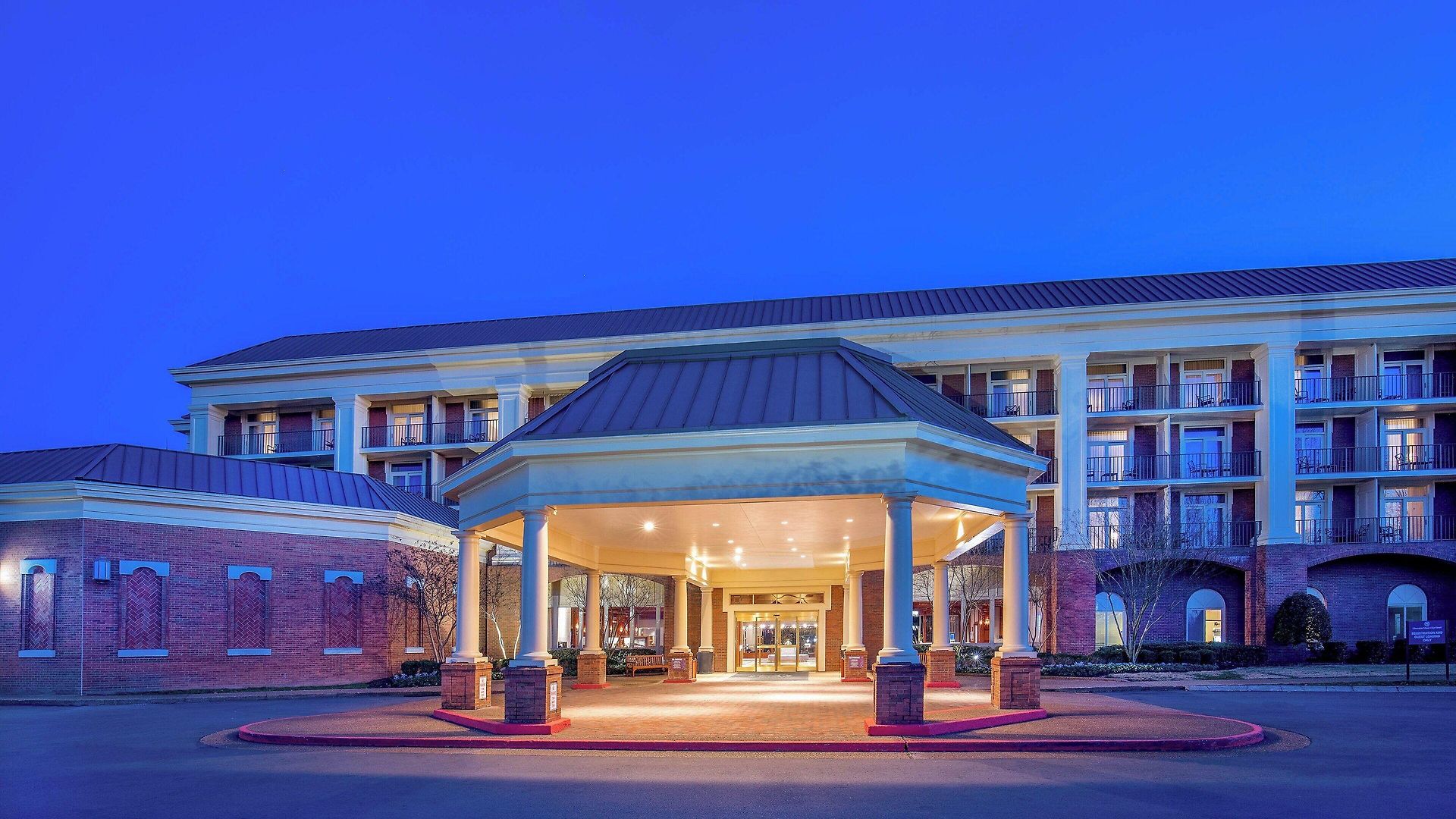 Sheraton Music Airport Hotel Nashville