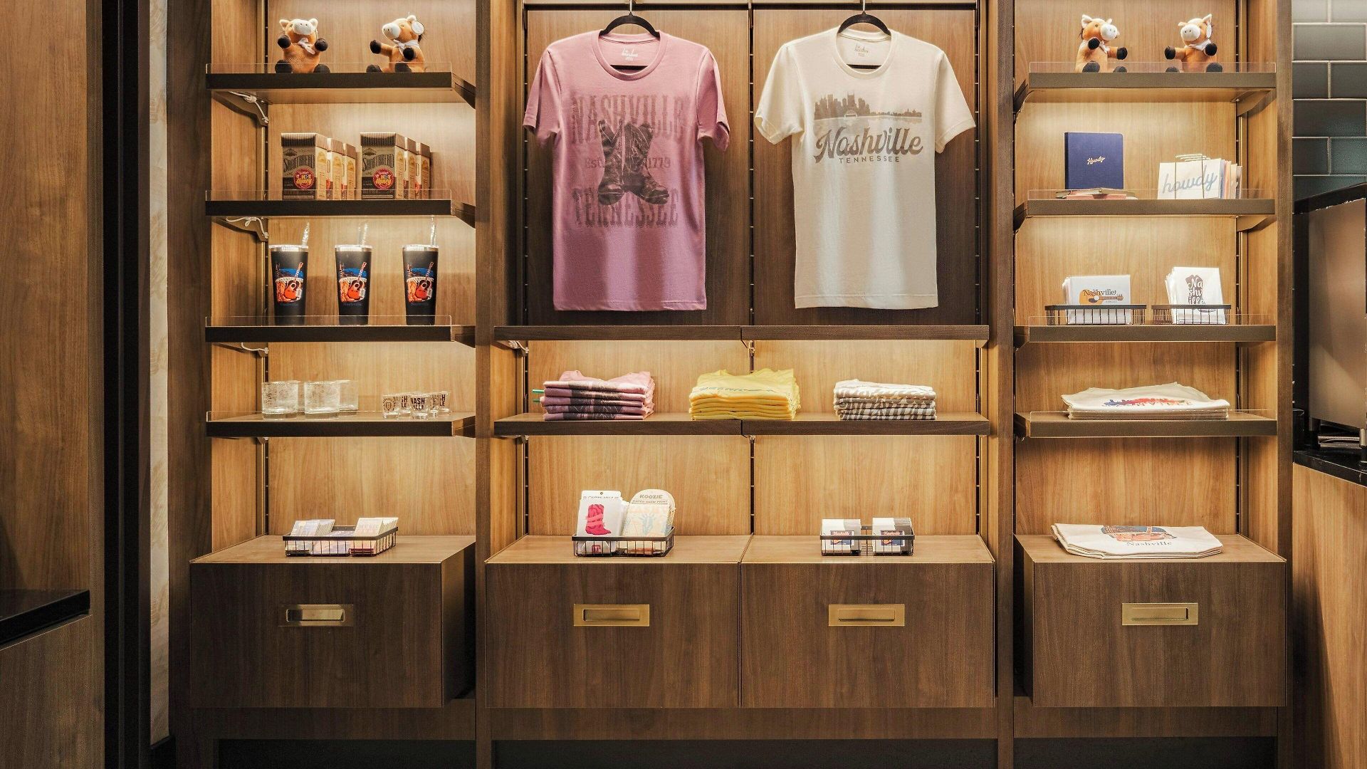 Hotel Sheraton Music Airport 4*