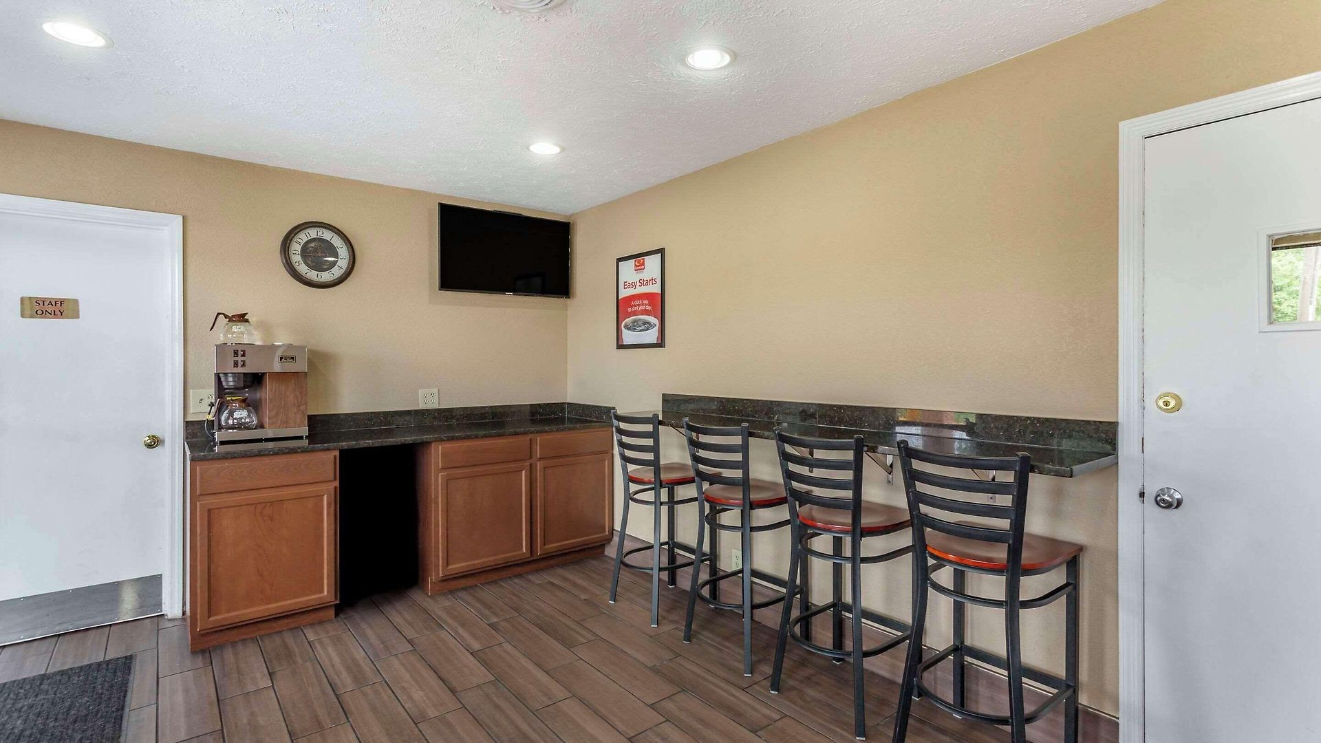 Econo North 3* Nashville