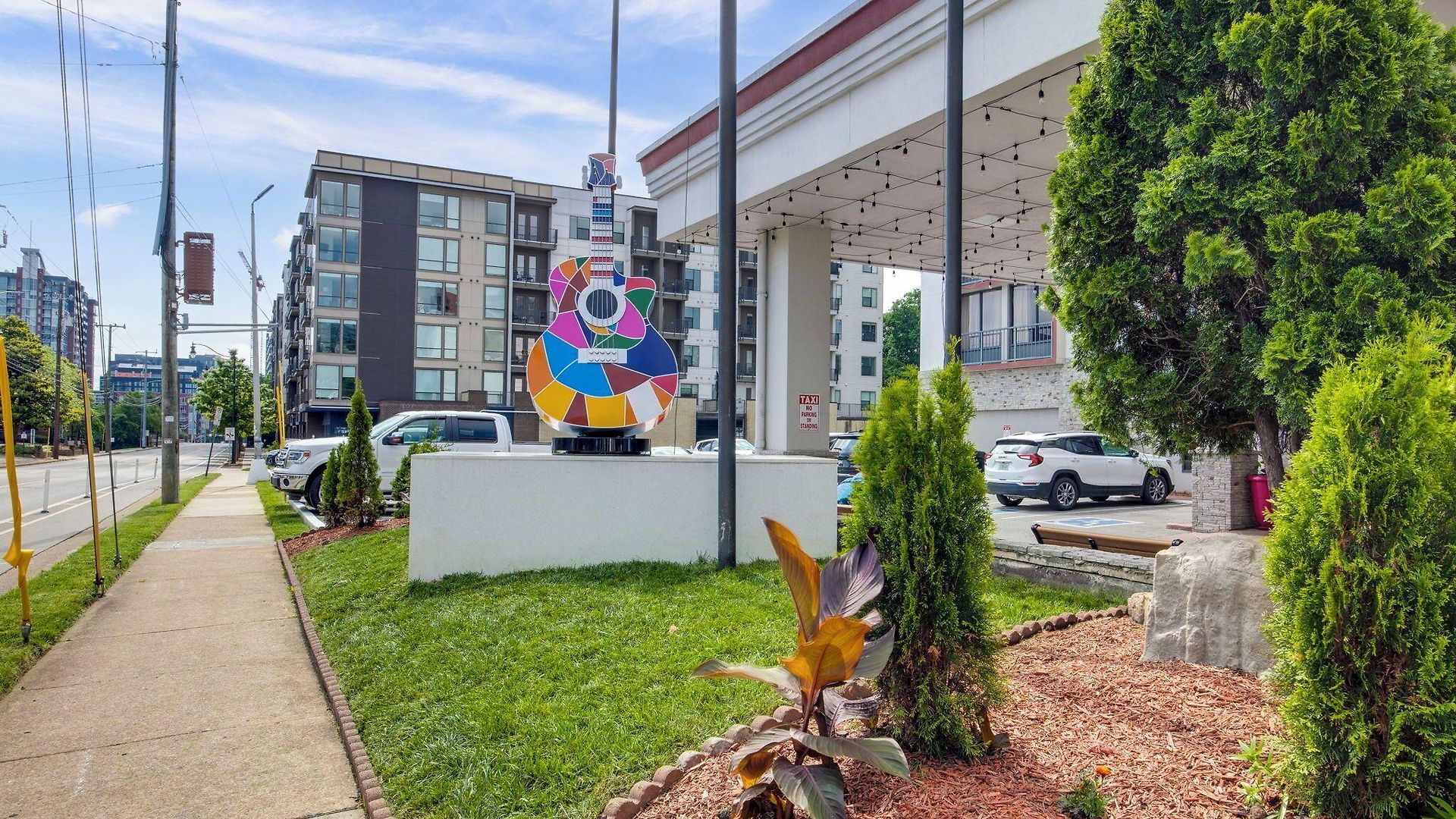 Western Downtown Music Row Hotel