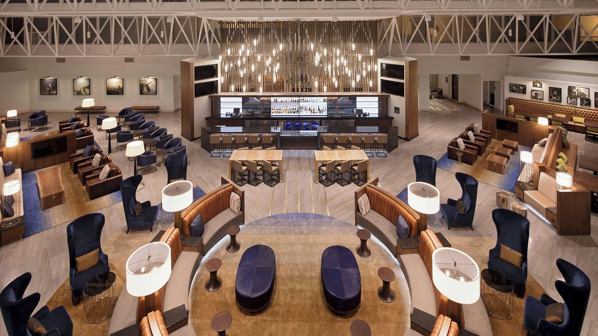 Airport Marriott Hotel 4*