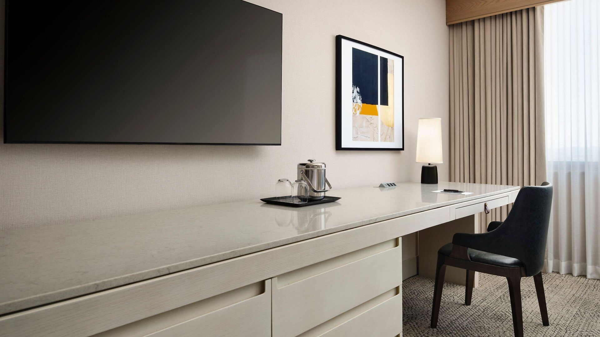 Sheraton Grand Downtown