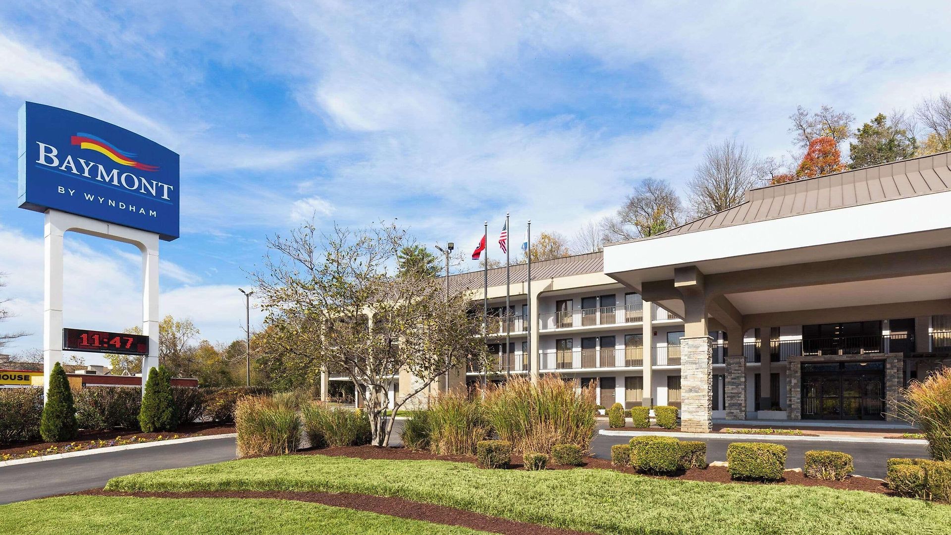 Baymont By Wyndham Airport Hotel Nashville