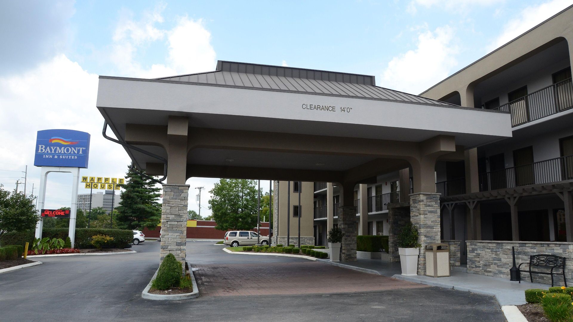 Baymont By Wyndham Airport Hotel