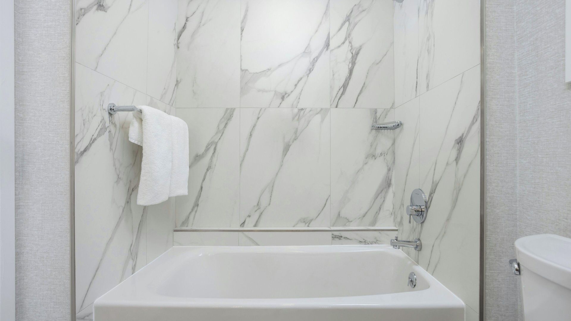 Loews At Vanderbilt Plaza 5*