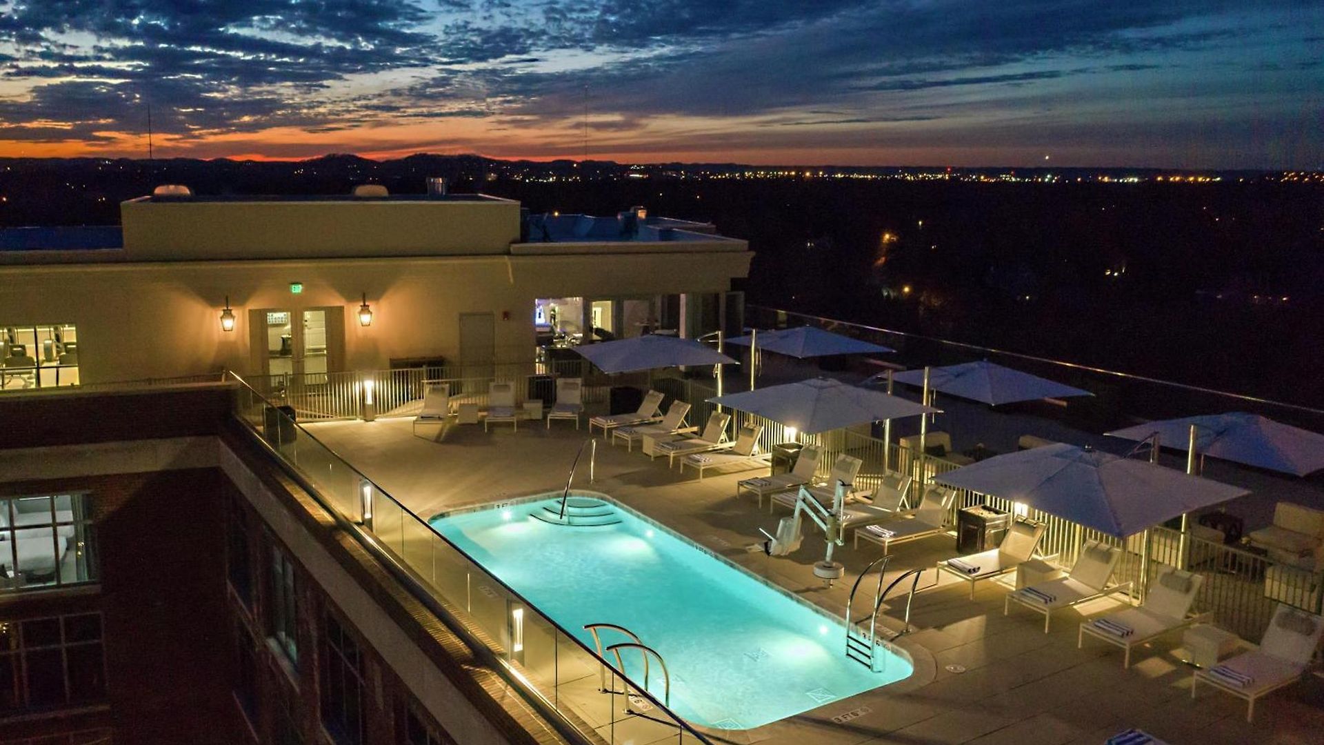 Hilton Hills