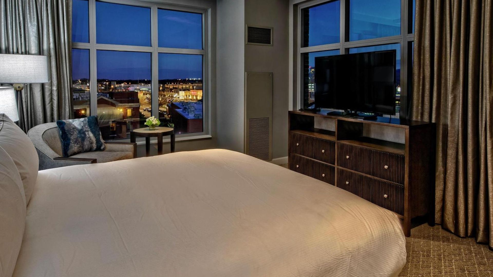 Hilton Hills