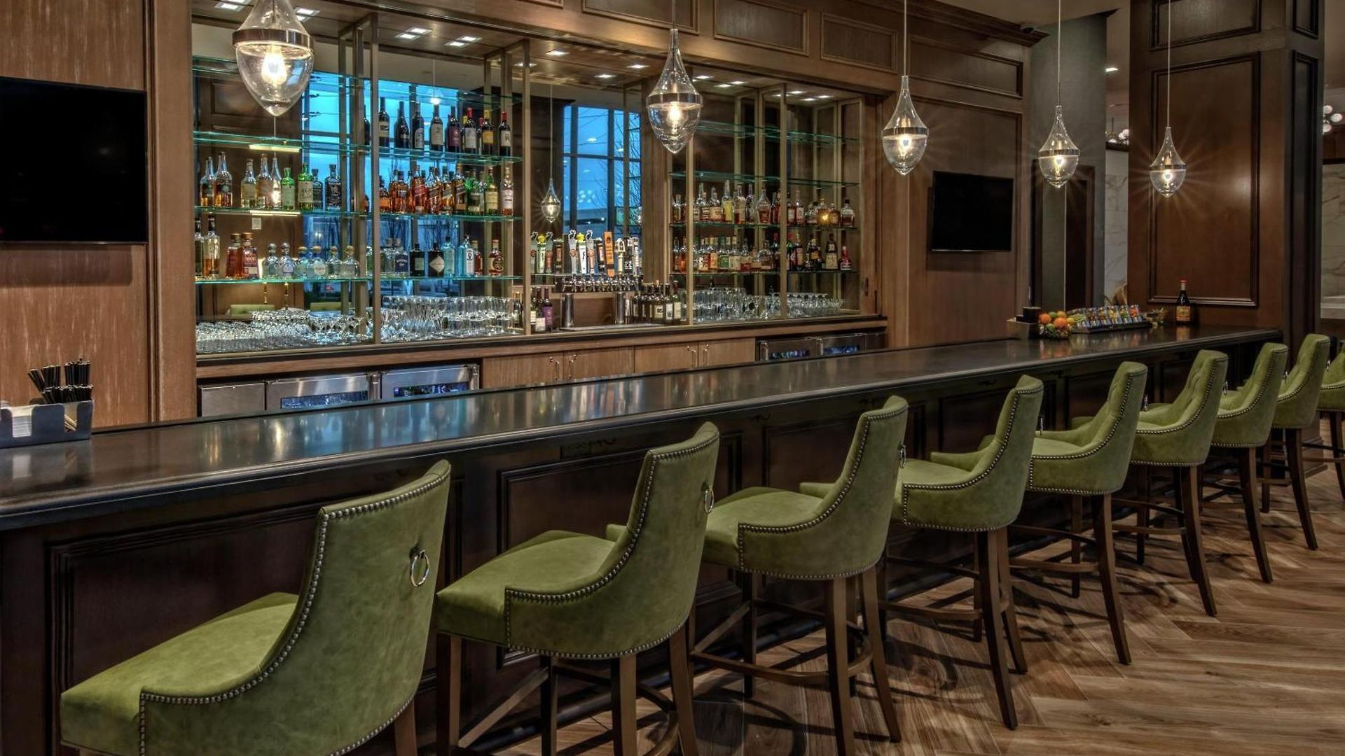 Hotel Hilton Hills