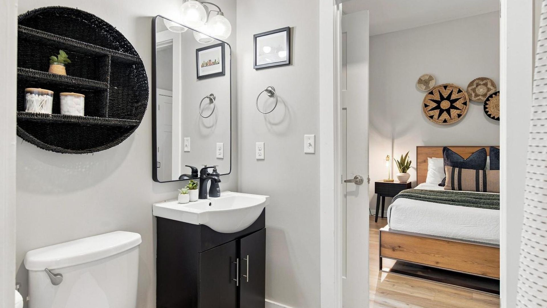 1st Floor & No Steps By Vanderbilt, Belmont & Food * Nashville