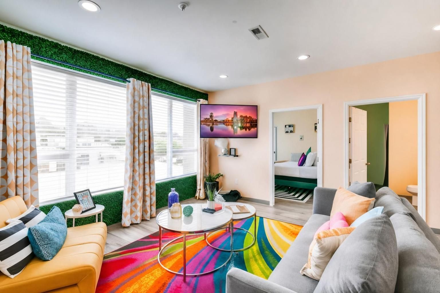 Apartment New 4 Bedroom Near Dt Walk To Restaurants Nashville