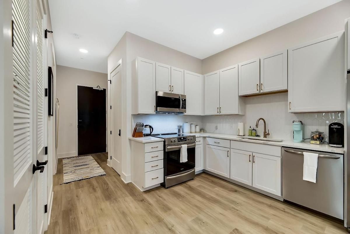 Jolene On Main - East Nash - 1 Mile To Dtnash - New Holiday home Nashville