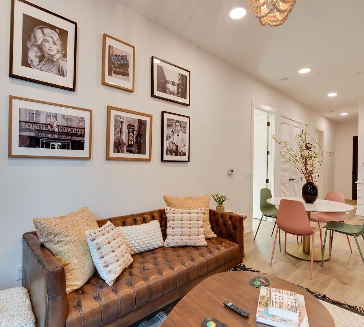 Holiday home Jolene On Main - East Nash - 1 Mile To Dtnash - New Nashville