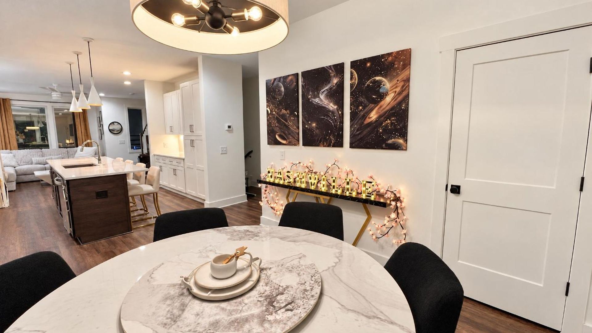 Villa New Elevations Rooftop 5 Min To Downtown Nash *