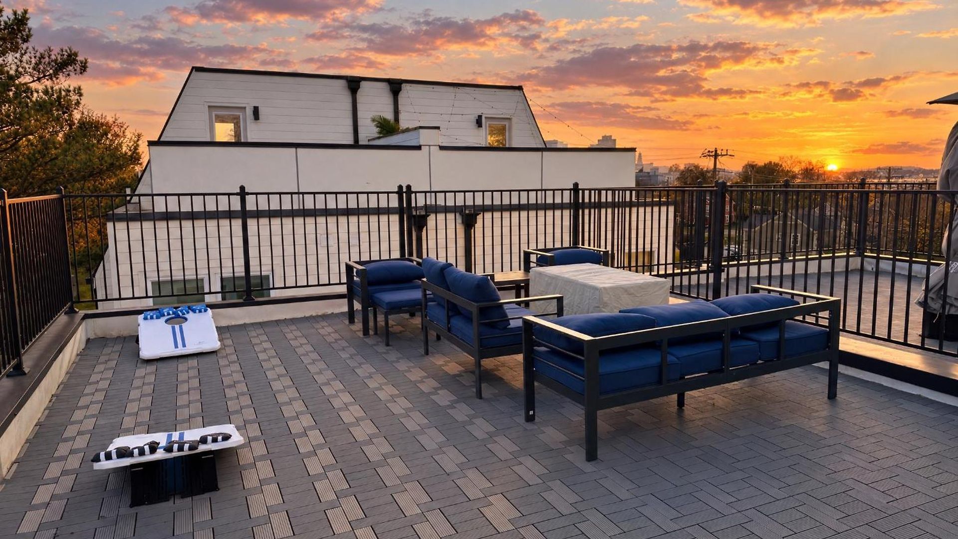 New Elevations Rooftop 5 Min To Downtown Nash *