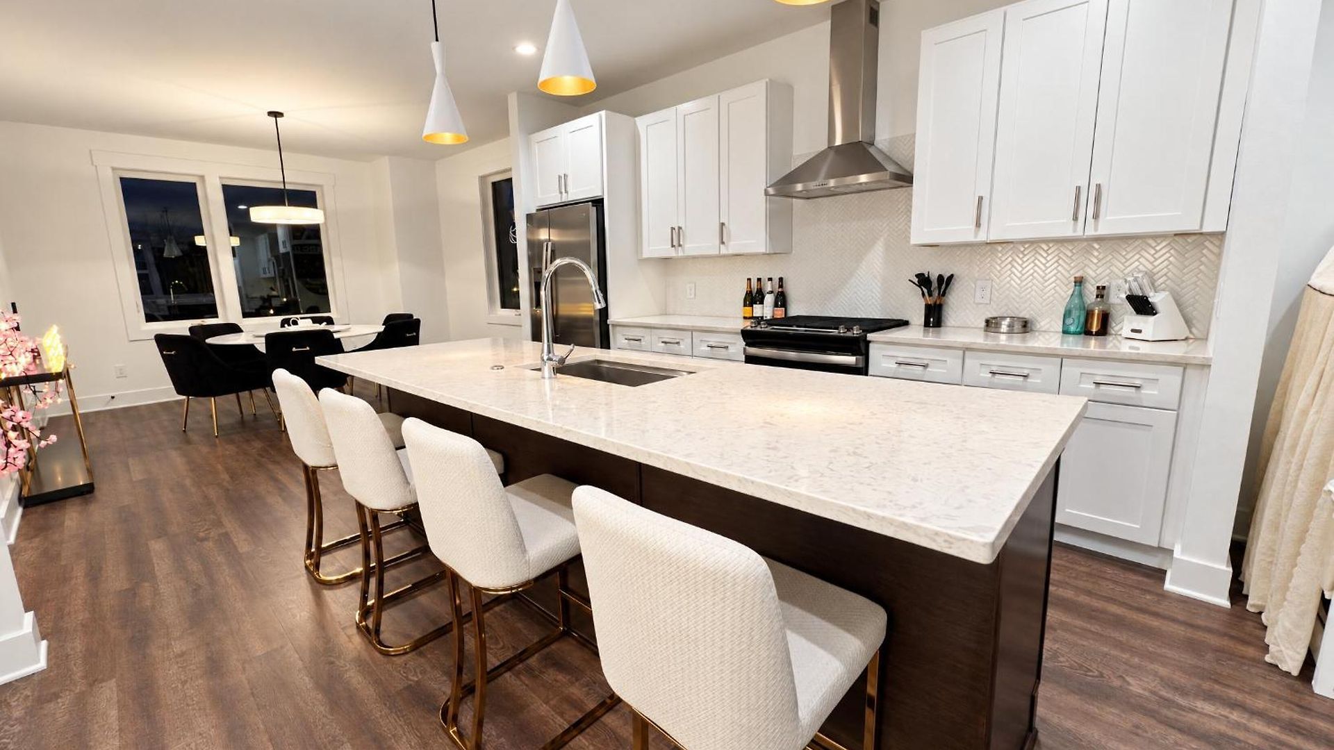 Villa New Elevations Rooftop 5 Min To Downtown Nash Nashville