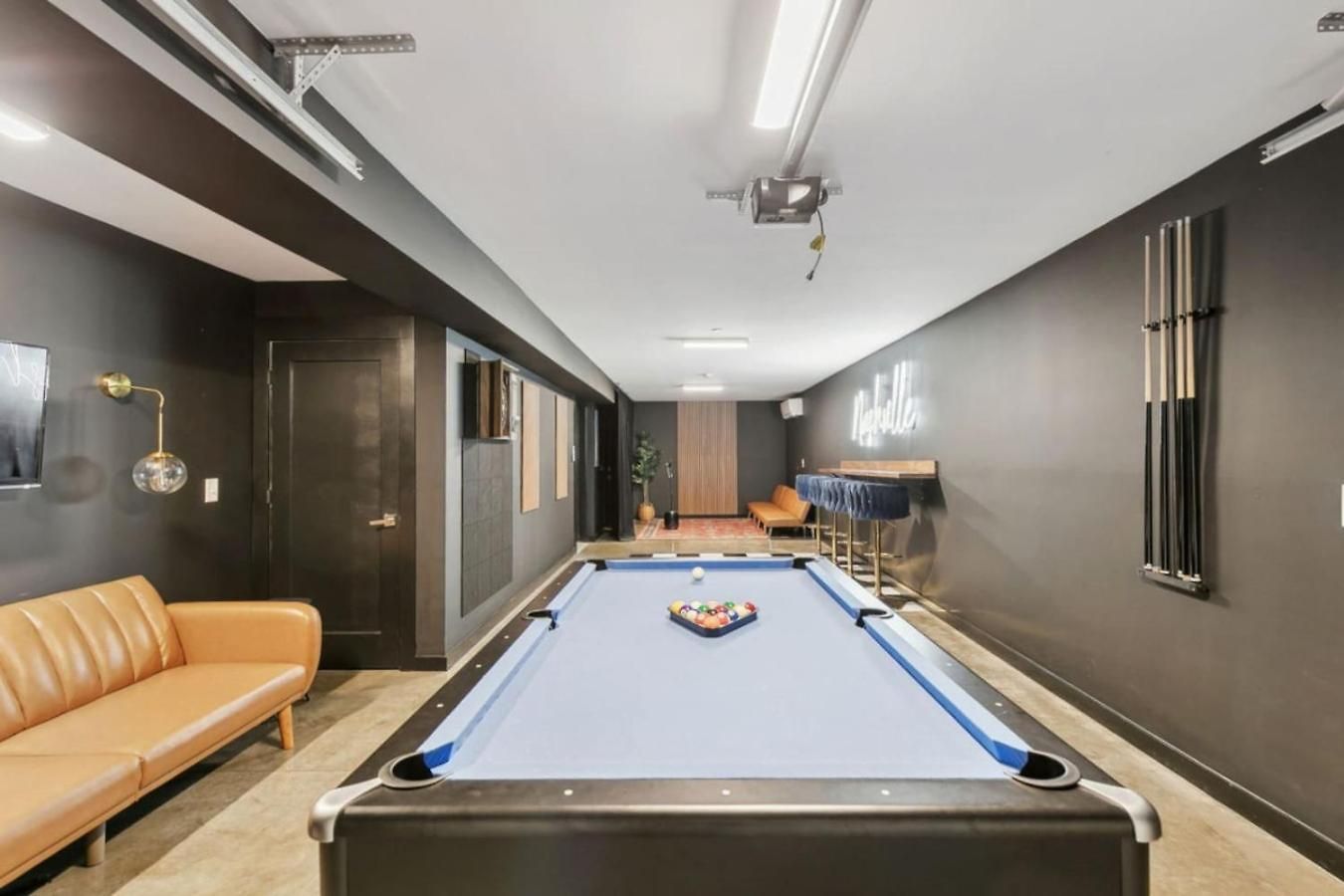Skyline Vue 4 6 Baths Rooftop, Game Nashville