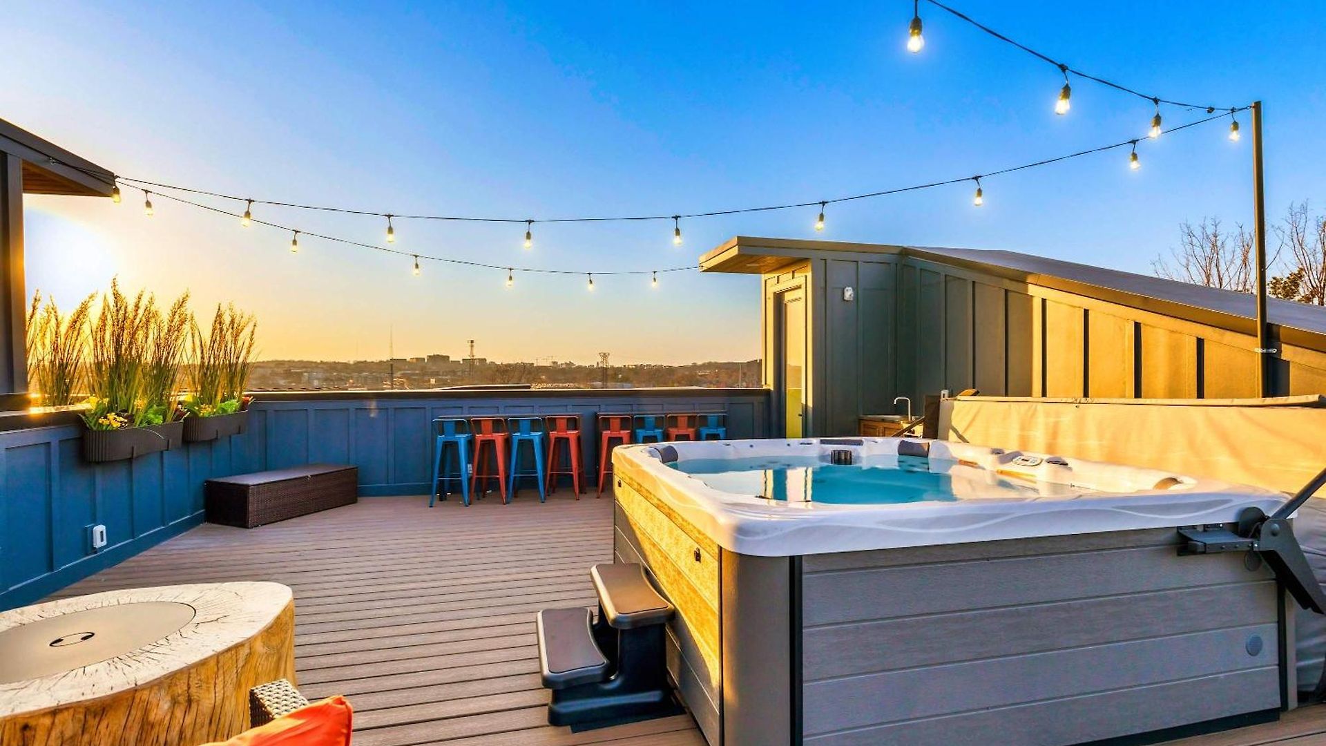 Rooftop Hot Tub Game Barrel Sauna Nashville
