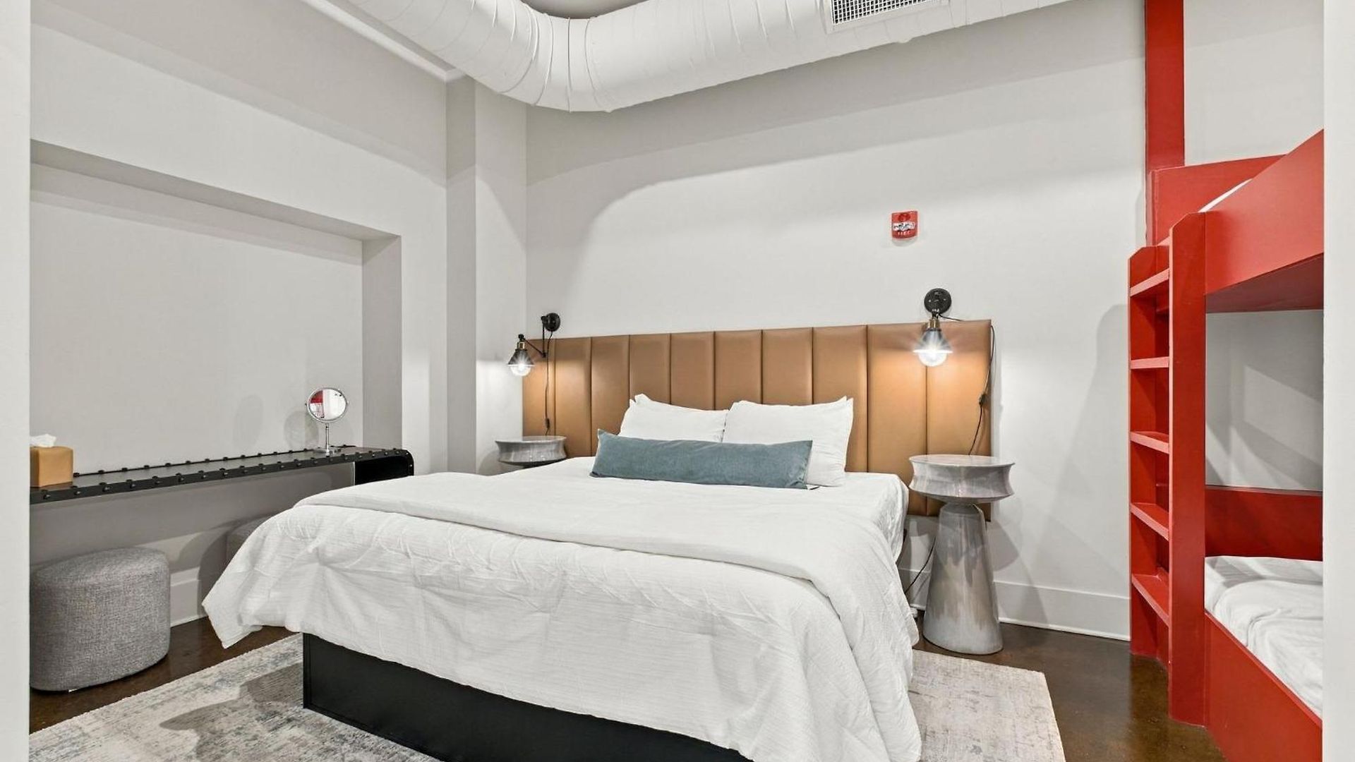 Apartment Elvis 4br By Maddox *