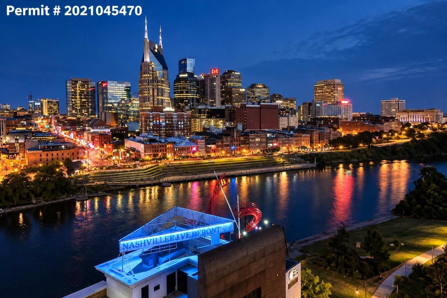Rooftop Skyline Views - Private Hot Tub - Fire Pit Holiday home