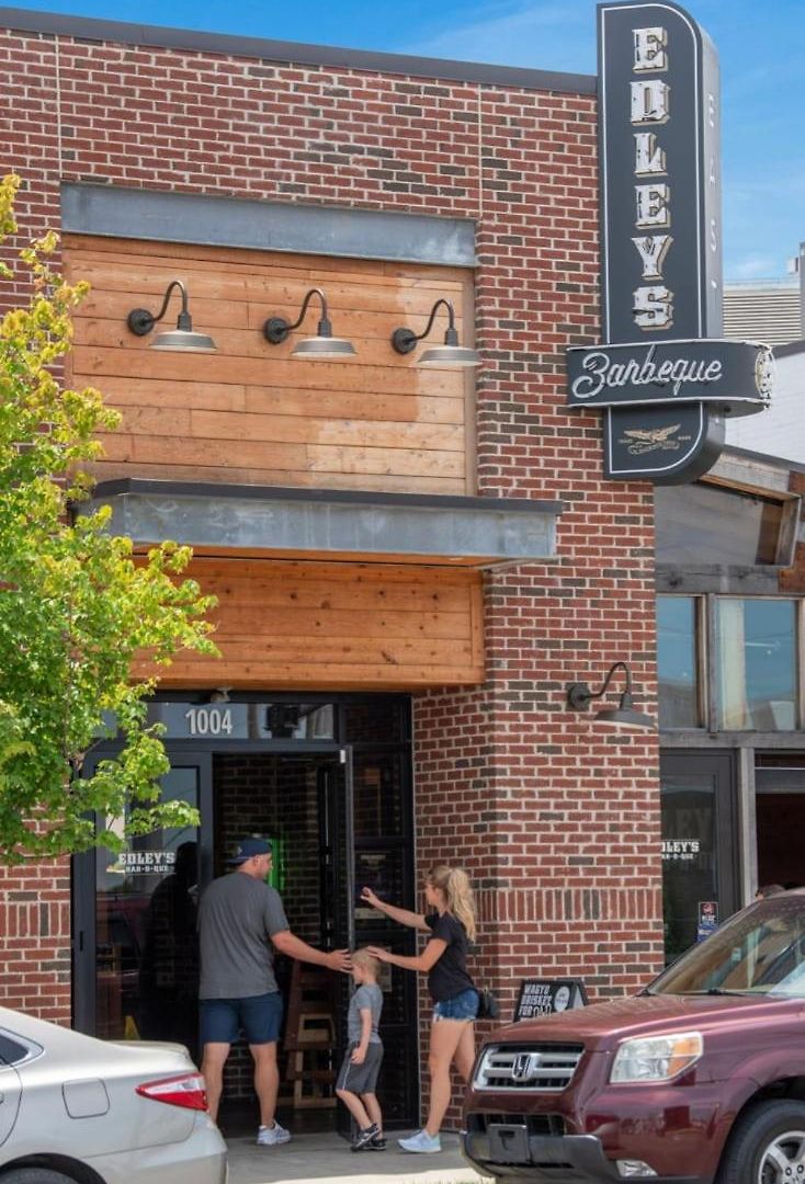 Good Vibes On Main - New - 1 Mile To Dtnash Apartment