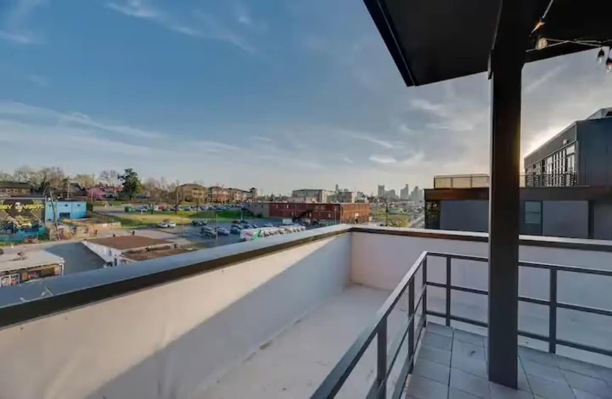 Good Vibes On Main - New - 1 Mile To Dtnash Apartment